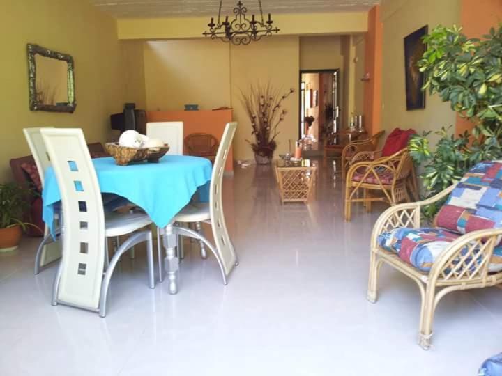 Ιωλκοσ Lejlighedshotel Loutra Edipsou  Eksteriør billede