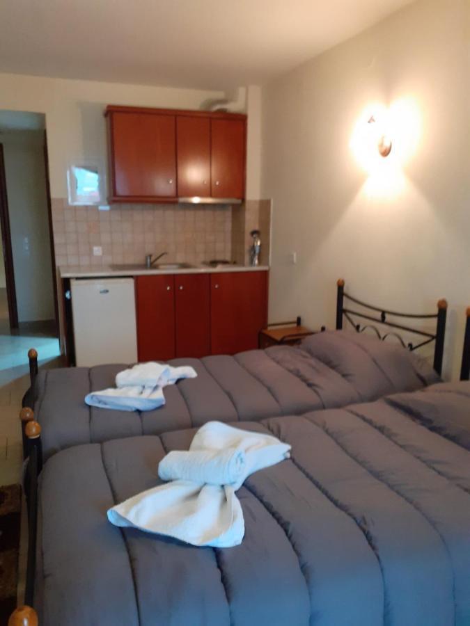 Ιωλκοσ Lejlighedshotel Loutra Edipsou  Eksteriør billede