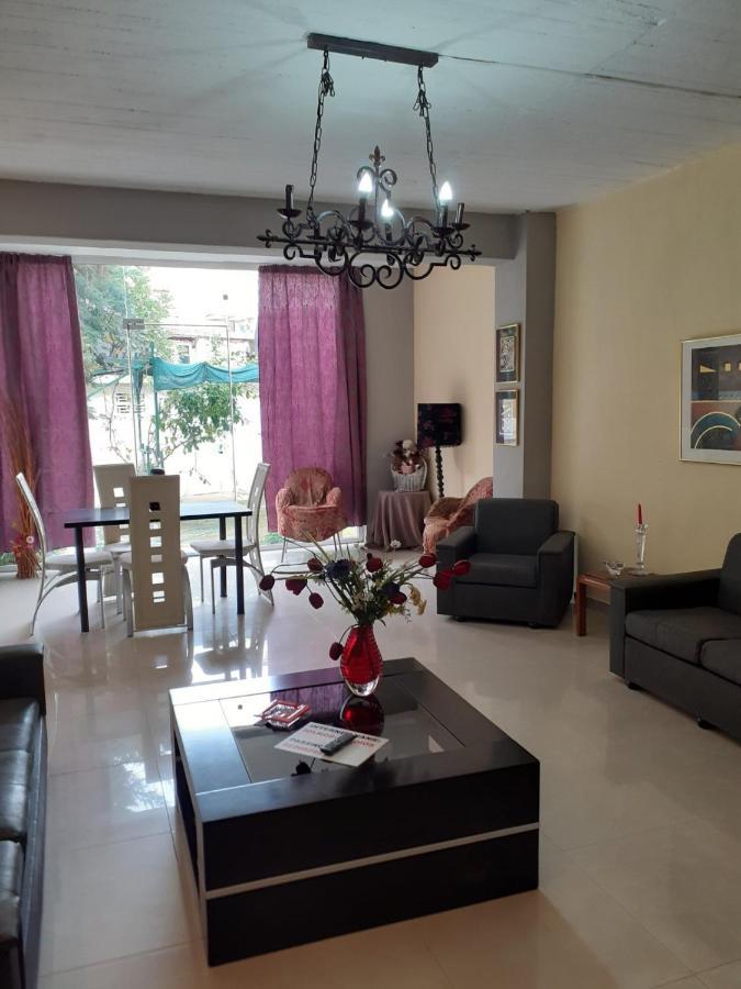 Ιωλκοσ Lejlighedshotel Loutra Edipsou  Eksteriør billede